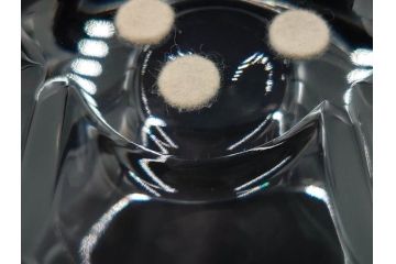 フランス　LALIQUE(ラリック)　チューリップ(TULIPES)　花びらを思わせる優雅な曲線が美しいフラワーベース　(R-084630)