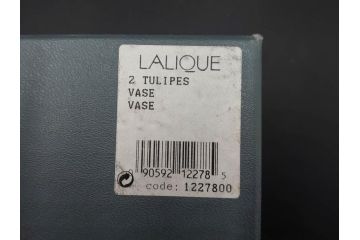 フランス　LALIQUE(ラリック)　チューリップ(TULIPES)　花びらを思わせる優雅な曲線が美しいフラワーベース　(R-084630)