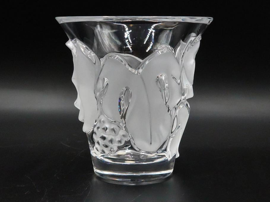 フランス　LALIQUE(ラリック)　ソミュール(SAUMUR)　高さ 約14cm　上品な雰囲気漂うフラワーベース　(R-084631)