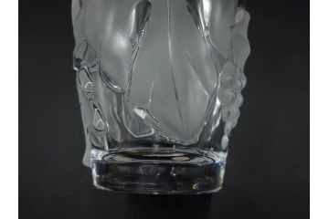 フランス　LALIQUE(ラリック)　ソミュール(SAUMUR)　高さ 約14cm　上品な雰囲気漂うフラワーベース　(R-084631)