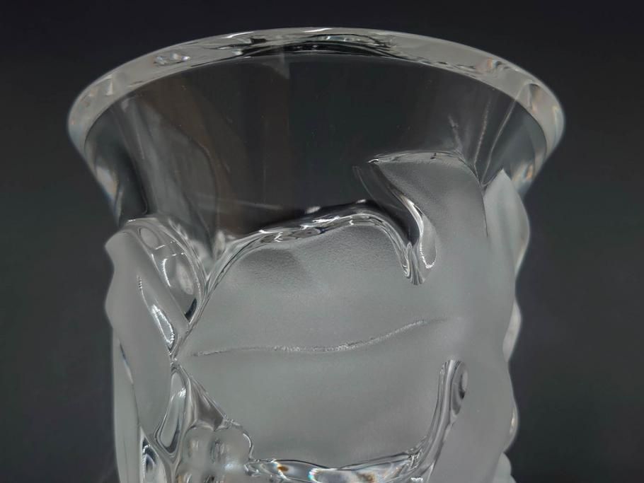 フランス　LALIQUE(ラリック)　ソミュール(SAUMUR)　高さ 約14cm　上品な雰囲気漂うフラワーベース　(R-084631)
