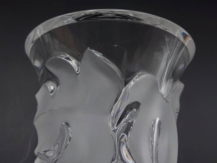 フランス　LALIQUE(ラリック)　ソミュール(SAUMUR)　高さ 約14cm　上品な雰囲気漂うフラワーベース　(R-084631)