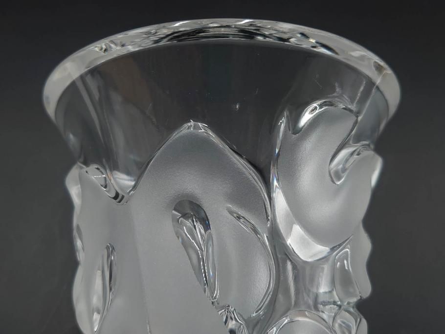 フランス　LALIQUE(ラリック)　ソミュール(SAUMUR)　高さ 約14cm　上品な雰囲気漂うフラワーベース　(R-084631)