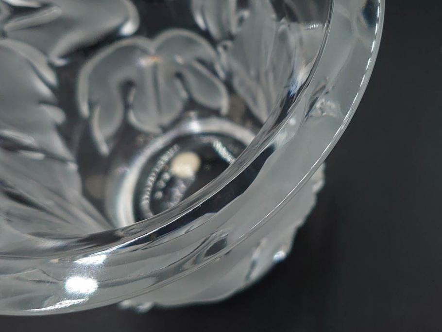 フランス　LALIQUE(ラリック)　ソミュール(SAUMUR)　高さ 約14cm　上品な雰囲気漂うフラワーベース　(R-084631)
