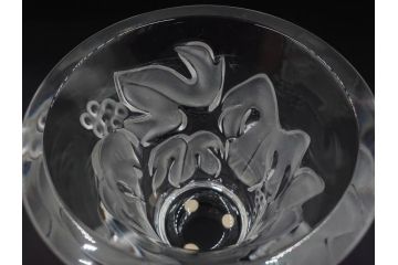 フランス　LALIQUE(ラリック)　ソミュール(SAUMUR)　高さ 約14cm　上品な雰囲気漂うフラワーベース　(R-084631)