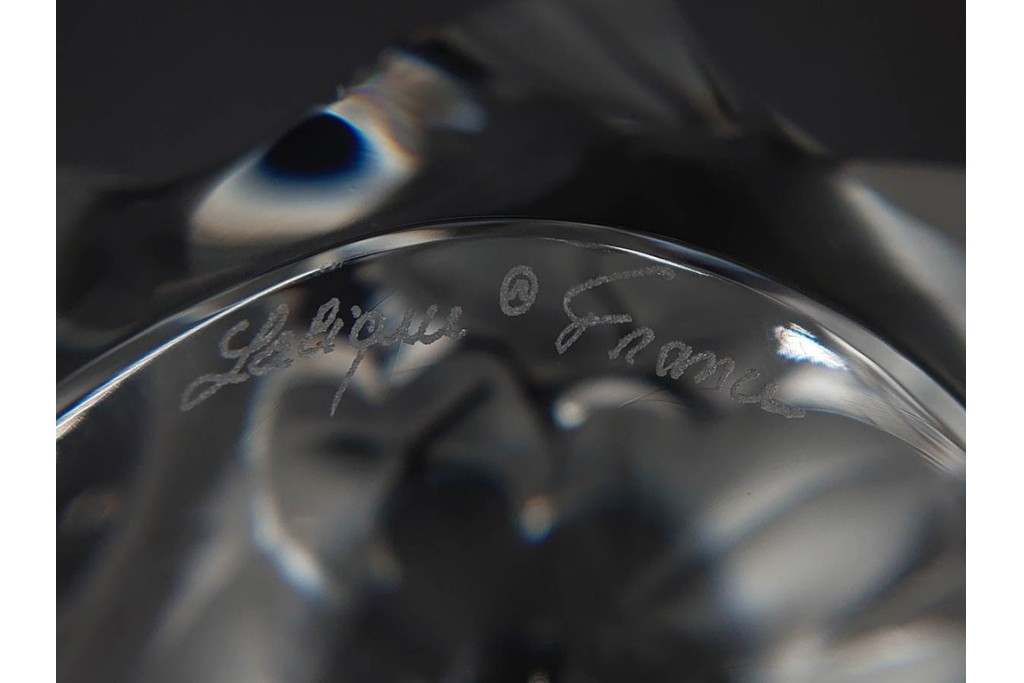 フランス　LALIQUE(ラリック)　ヘデラ(HEDERA)　高さ 約18cm　気品を感じるフラワーベース　(R-084632)