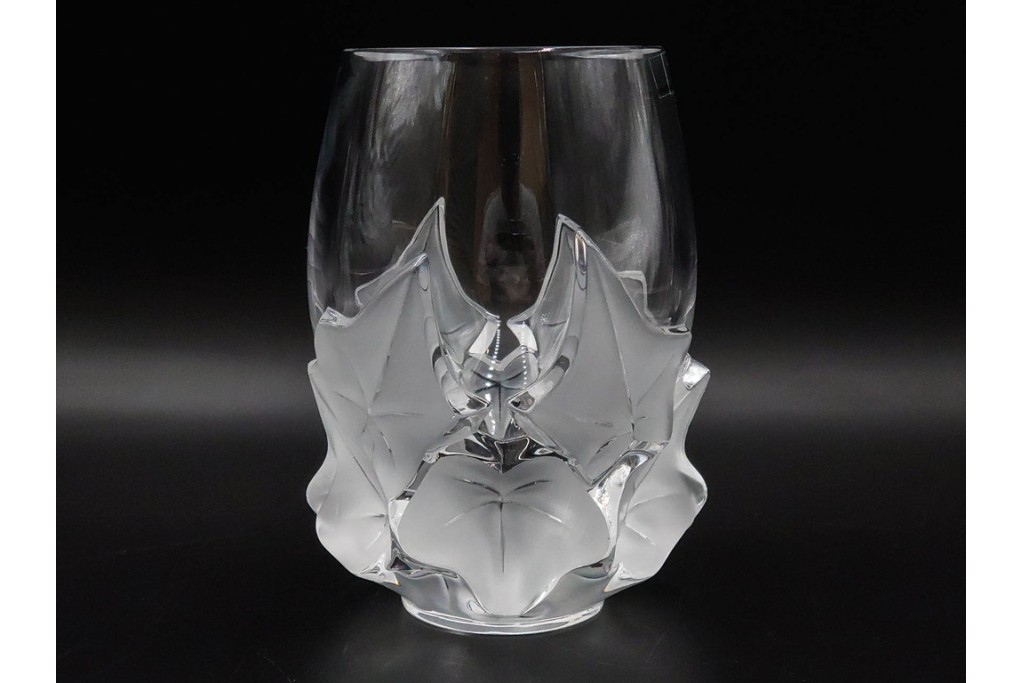 フランス　LALIQUE(ラリック)　ヘデラ(HEDERA)　高さ 約18cm　気品を感じるフラワーベース　(R-084632)