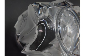 フランス　LALIQUE(ラリック)　ヘデラ(HEDERA)　高さ 約18cm　気品を感じるフラワーベース　(R-084632)