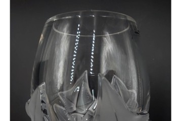 フランス　LALIQUE(ラリック)　ヘデラ(HEDERA)　高さ 約18cm　気品を感じるフラワーベース　(R-084632)