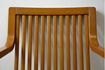 中古　美品　城所右文次デザイン　三越伊勢丹プロパティ・デザイン　Bamboo Chair　滑らかな曲線のデザインが目を惹くバンブーチェア(アームチェア、安楽椅子、ディスプレイ)(チェア定価約54万円)(R-084635)