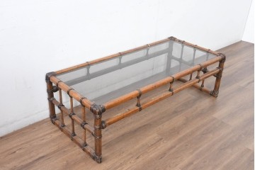 中古　横浜ダニエル取り扱い　輸入品　インテリアを格上げするスモークガラストップのローテーブル　(R-084643)
