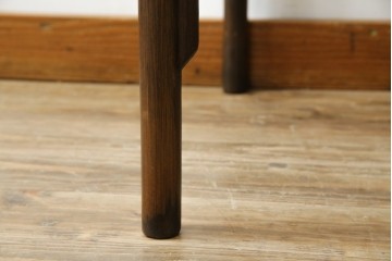 和製ヴィンテージ　美品　希少モデル　maruni(マルニ木工)　オールドマルニ　ラタン　スモークガラストップ　くつろぎ空間にぴったりのサイドテーブル　(R-084644)