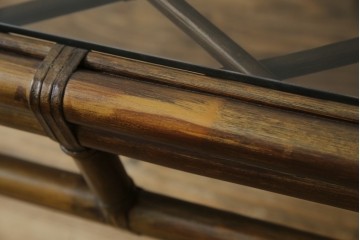 和製ヴィンテージ　美品　希少モデル　maruni(マルニ木工)　オールドマルニ　ラタン　スモークガラストップ　くつろぎ空間にぴったりのサイドテーブル　(R-084644)