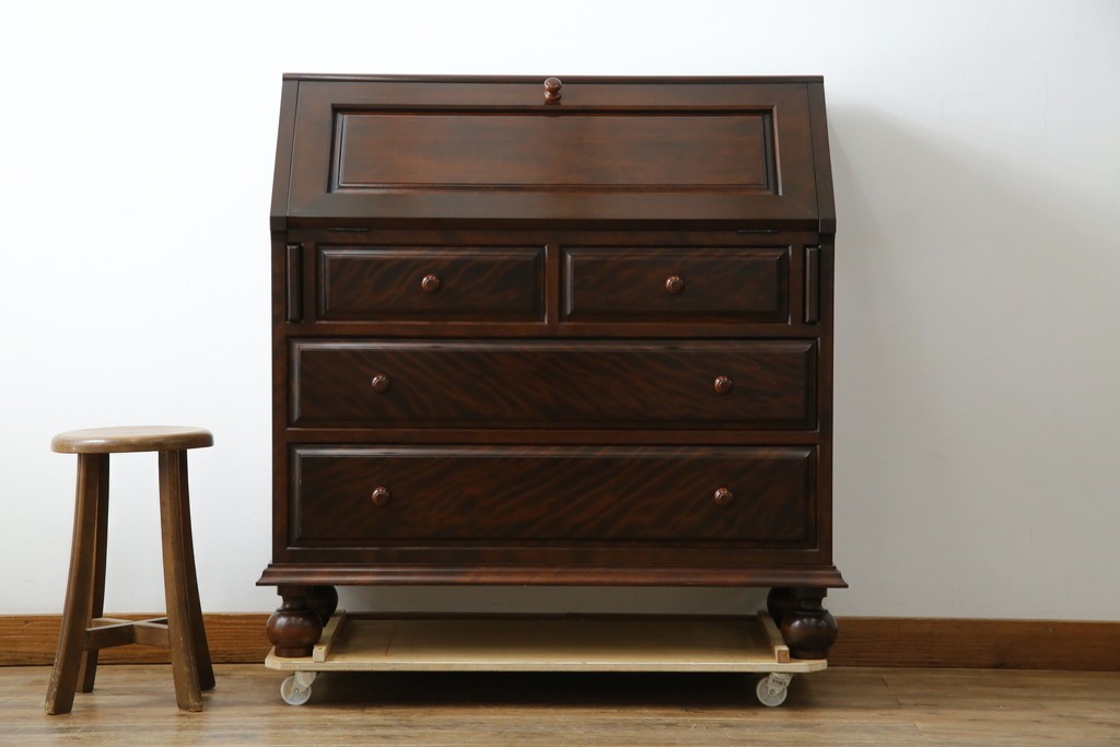 中古　超美品　松本民芸家具　H型　ボールフットがクラシカルな雰囲気を高めるライティングビューロー　定価約42万円　(R-084646)