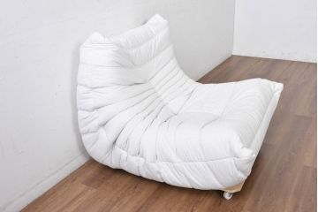 中古　極美品　2024年購入　Ligne roset(リーン・ロゼ)　ROSETTOGO(ロゼトーゴ)　DENDEN(デンデン)　50周年　保証書付き　洗練されたモダンデザインが目を引く1人掛けソファ(50th、一人掛けソファ、1Pソファ、椅子、イス)(R-084650)