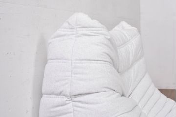 中古　極美品　2024年購入　Ligne roset(リーン・ロゼ)　ROSETTOGO(ロゼトーゴ)　DENDEN(デンデン)　50周年　保証書付き　洗練されたモダンデザインが目を引く1人掛けソファ(50th、一人掛けソファ、1Pソファ、椅子、イス)(R-084650)