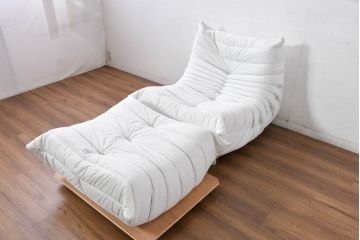 中古　極美品　2024年購入　Ligne roset(リーン・ロゼ)　ROSETTOGO(ロゼトーゴ)　DENDEN(デンデン)　50周年　保証書付き　洗練されたモダンデザインが目を引くパフ(オットマン、フットスツール、腰掛け、椅子、イス)(R-084651)