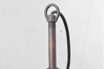 中古　エジプト製　特注品!　色ガラス入り　オリエンタルデザイン　ハンドメイドの細やかな装飾が目を引く真鍮(しんちゅう)フレームの大型吊り下げ照明　(R-084653)