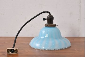 和製アンティーク　希少　戦前(大正から昭和初期)　青色縦縞とフリルデザインがかわいらしい玉付電笠　(R-084655)