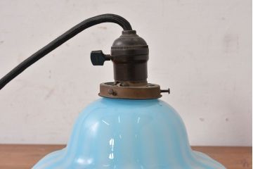 和製アンティーク　希少　戦前(大正から昭和初期)　青色縦縞とフリルデザインがかわいらしい玉付電笠　(R-084655)