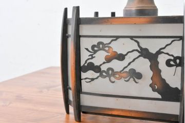 《引っ掛けシーリング式ペンダントライト加工費込み》　和製アンティーク　和の風情がたっぷりな松の木の意匠を施した真鍮(しんちゅう)フレームの天井照明(ブラス、吊り下げ照明、電笠、ペンダントライト、シェードランプ)(R-084656)