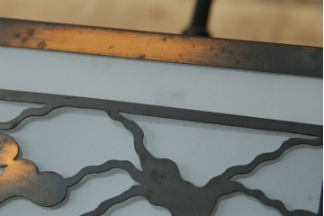 和製アンティーク　和の風情がたっぷりな松の木の意匠を施した真鍮(しんちゅう)フレームの天井照明　(R-084656)