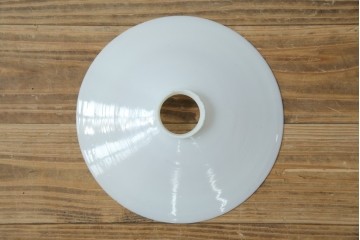 和製アンティーク　シンプルなフォルムで使いやすい平笠照明　(R-084657)