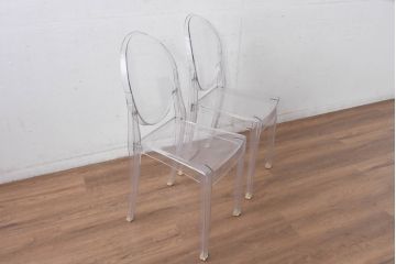中古　イタリア　カルテル(Kartell)　ビクトリアゴースト(VICTORIA GHOST)　幾何学的なデザインが目を引くチェア2脚セット(ダイニングチェア、椅子、イス、バラ売り可能)(定価2脚で約10万円)(R-084664)
