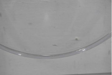 中古　イタリア　カルテル(Kartell)　ビクトリアゴースト(VICTORIA GHOST)　幾何学的なデザインが目を引くチェア2脚セット(ダイニングチェア、椅子、イス、バラ売り可能)(定価2脚で約10万円)(R-084664)