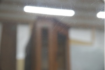 中古　イタリア　カルテル(Kartell)　ビクトリアゴースト(VICTORIA GHOST)　幾何学的なデザインが目を引くチェア2脚セット(ダイニングチェア、椅子、イス、バラ売り可能)(定価2脚で約10万円)(R-084664)