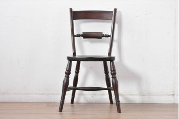 中古　美品　松本民芸家具　背貫のデザインが目を引くB型ワイコムチェア(板座チェア、ワークチェア、ダイニングチェア、イス、椅子)(定価約12万円)(R-084665)