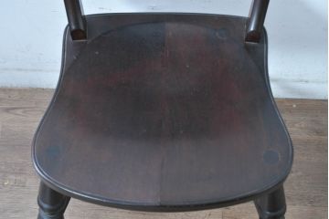 中古　美品　松本民芸家具　背貫のデザインが目を引くB型ワイコムチェア(板座チェア、ワークチェア、ダイニングチェア、イス、椅子)(定価約12万円)(R-084665)
