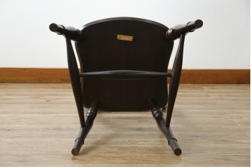 中古　美品　松本民芸家具　背貫のデザインが目を引くB型ワイコムチェア　定価約12万円相当　(R-084665)