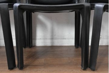 中古　美品　Cassina(カッシーナ)　412　CAB(キャブ)　MARIO BELLINI(マリオベリーニ)　シックでラグジュアリーな雰囲気を高めるアームレスチェア4脚セット(キャブチェア、ダイニングチェア、椅子、イス、バラ売り可能)(定価約120万円)(R-084667)