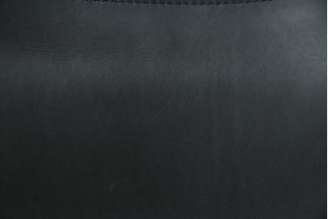 中古　美品　Cassina(カッシーナ)　412　CAB(キャブ)　MARIO BELLINI(マリオベリーニ)　シックでラグジュアリーな雰囲気を高めるアームレスチェア4脚　セット定価約120万円相当　(R-084667)