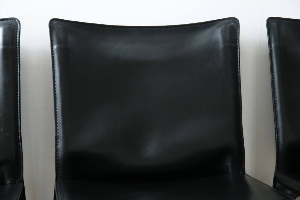 中古　美品　Cassina(カッシーナ)　412　CAB(キャブ)　MARIO BELLINI(マリオベリーニ)　シックでラグジュアリーな雰囲気を高めるアームレスチェア4脚　セット定価約120万円相当　(R-084667)