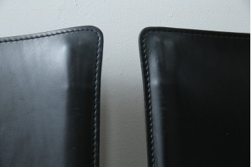 中古　美品　Cassina(カッシーナ)　412　CAB(キャブ)　MARIO BELLINI(マリオベリーニ)　シックでラグジュアリーな雰囲気を高めるアームレスチェア4脚　セット定価約120万円相当　(R-084667)