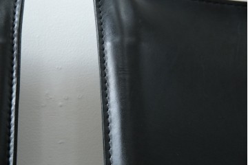 中古　美品　Cassina(カッシーナ)　412　CAB(キャブ)　MARIO BELLINI(マリオベリーニ)　シックでラグジュアリーな雰囲気を高めるアームレスチェア4脚　セット定価約120万円相当　(R-084667)