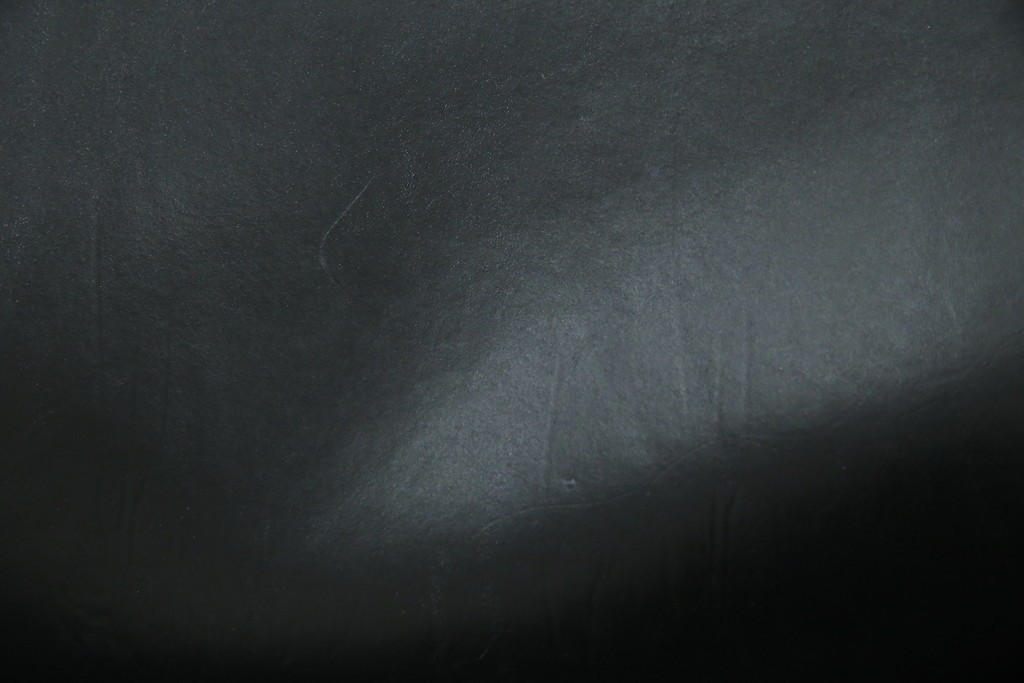 中古　美品　Cassina(カッシーナ)　412　CAB(キャブ)　MARIO BELLINI(マリオベリーニ)　シックでラグジュアリーな雰囲気を高めるアームレスチェア4脚　セット定価約120万円相当　(R-084667)