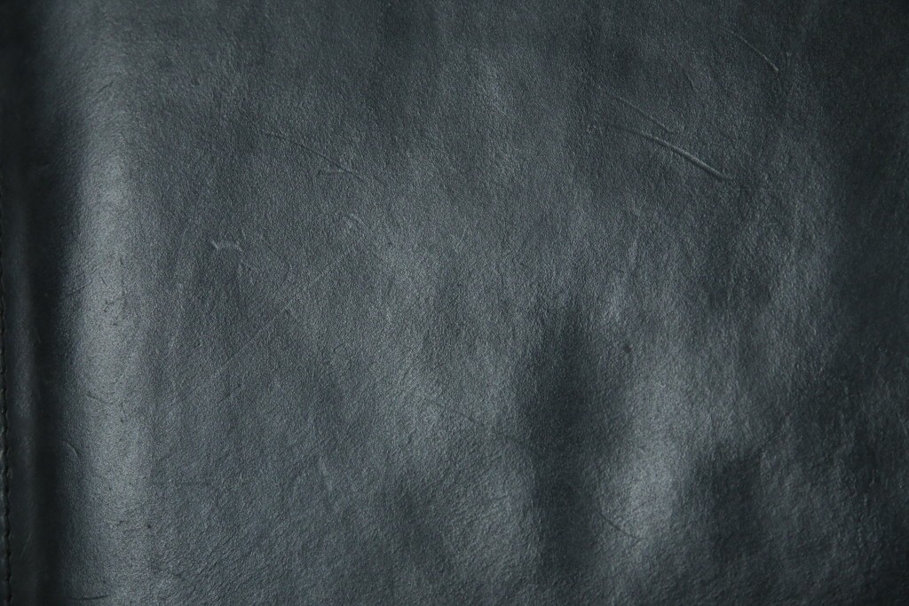 中古　美品　Cassina(カッシーナ)　412　CAB(キャブ)　MARIO BELLINI(マリオベリーニ)　シックでラグジュアリーな雰囲気を高めるアームレスチェア4脚　セット定価約120万円相当　(R-084667)