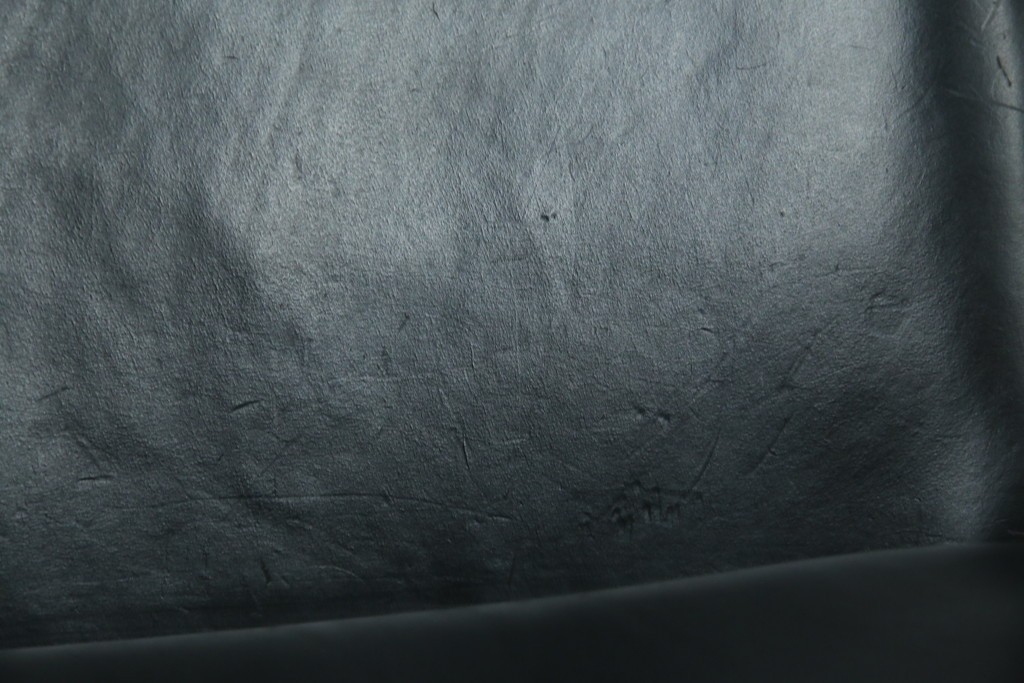 中古　美品　Cassina(カッシーナ)　412　CAB(キャブ)　MARIO BELLINI(マリオベリーニ)　シックでラグジュアリーな雰囲気を高めるアームレスチェア4脚　セット定価約120万円相当　(R-084667)