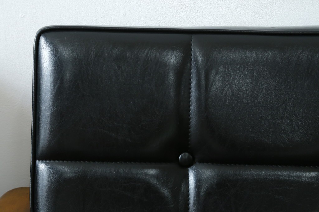 和製ヴィンテージ　オールドカリモク　カリモク家具(karimoku)　合皮製　Kチェア 1シーター 2脚セット(R-084668)