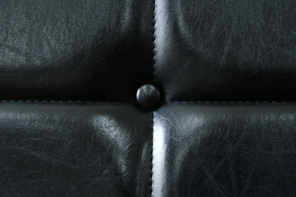 和製ヴィンテージ　オールドカリモク　カリモク家具(karimoku)　合皮製　Kチェア 1シーター 2脚セット(R-084668)