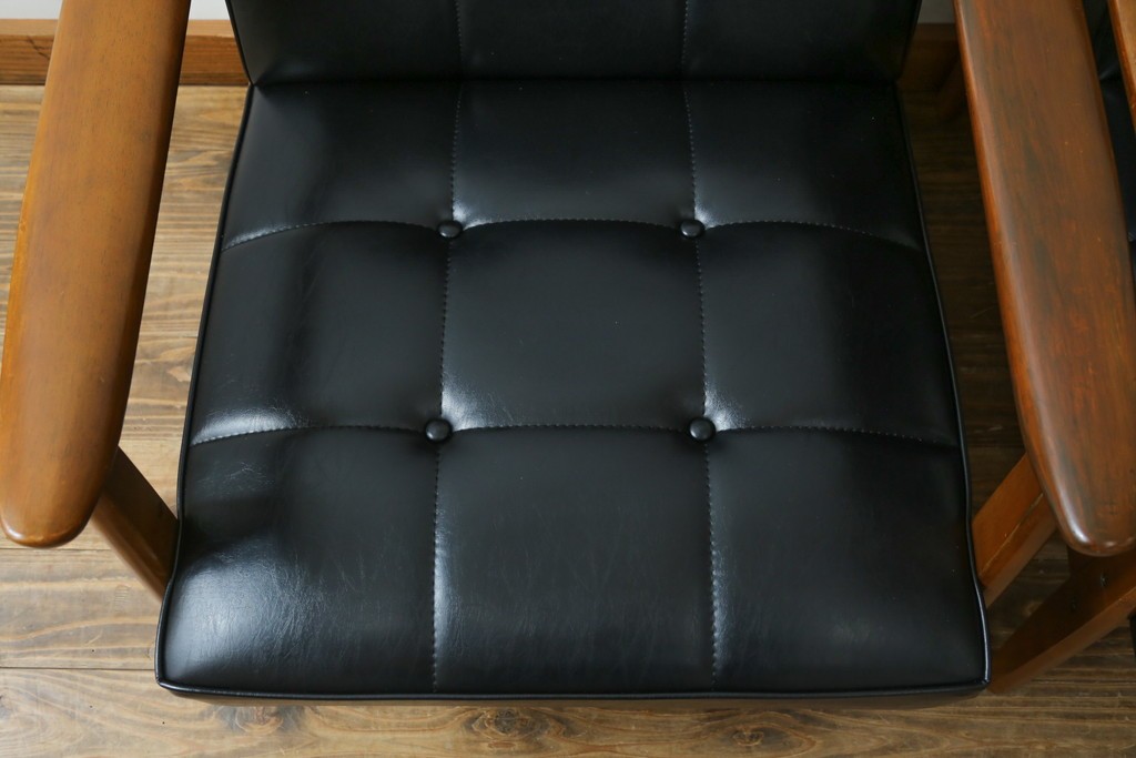 和製ヴィンテージ　オールドカリモク　カリモク家具(karimoku)　合皮製　Kチェア 1シーター 2脚セット(R-084668)