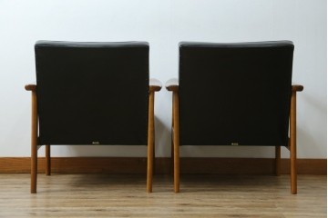 和製ヴィンテージ　オールドカリモク　カリモク家具(karimoku)　合皮製　Kチェア 1シーター 2脚セット(R-084668)