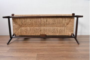 中古　松本民芸家具　#77型　ラッシ座(ガマ座)　和モダンな雰囲気を醸し出す3人掛け曲肘イス(定価約45万円)(アームベンチ、ラッシチェア、3P、三人掛け、椅子、ソファ)(R-084672)