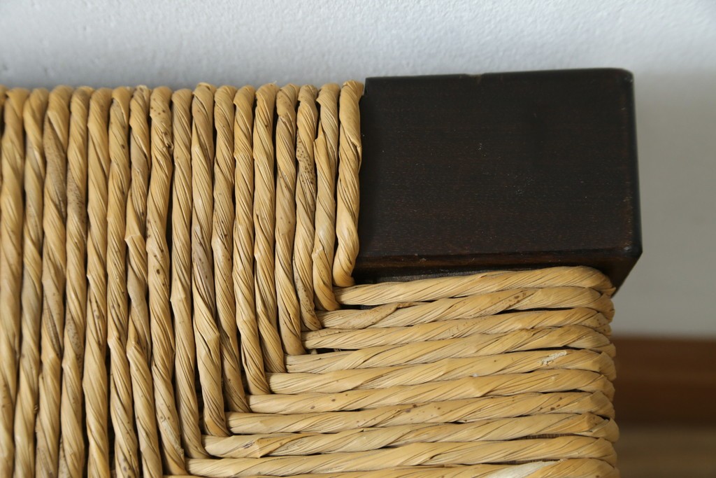 中古　美品　松本民芸家具　ラッシ座面(い草)　和モダンな空間づくりにおすすめの#222鞍型スツール　(R-084674)