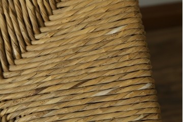 中古　美品　松本民芸家具　ラッシ座面(い草)　和モダンな空間づくりにおすすめの#222鞍型スツール　(R-084674)