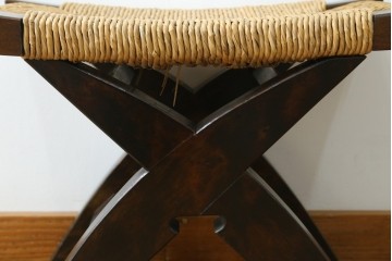 中古　美品　松本民芸家具　ラッシ座面(い草)　和モダンな空間づくりにおすすめの#222鞍型スツール　(R-084674)