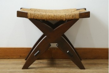 中古　美品　松本民芸家具　ラッシ座面(い草)　和モダンな空間づくりにおすすめの#222鞍型スツール　(R-084675)